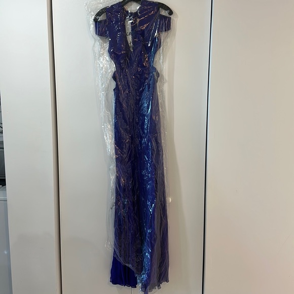 NWT BCBGMaxAzria Ava Cut Out Gown - Picture 5 of 14